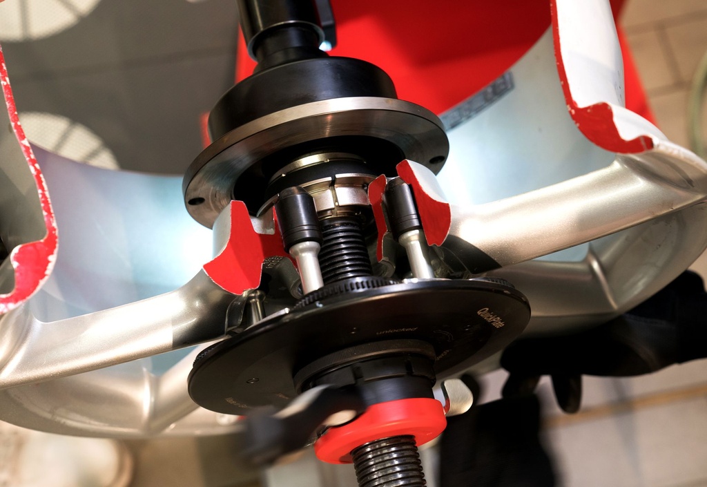 QuickPlate an Felge.jpg