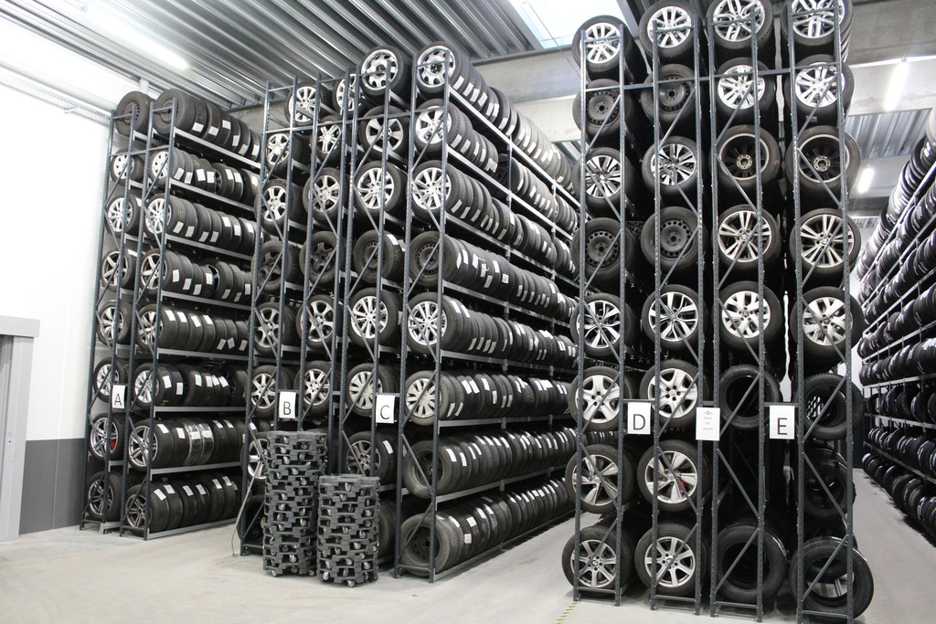 Tall Twin racks_2.JPG