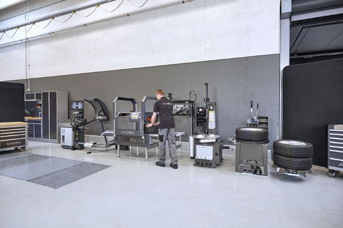 Renkaiden asennuslinjastot Ahcon - pyydä tarjous