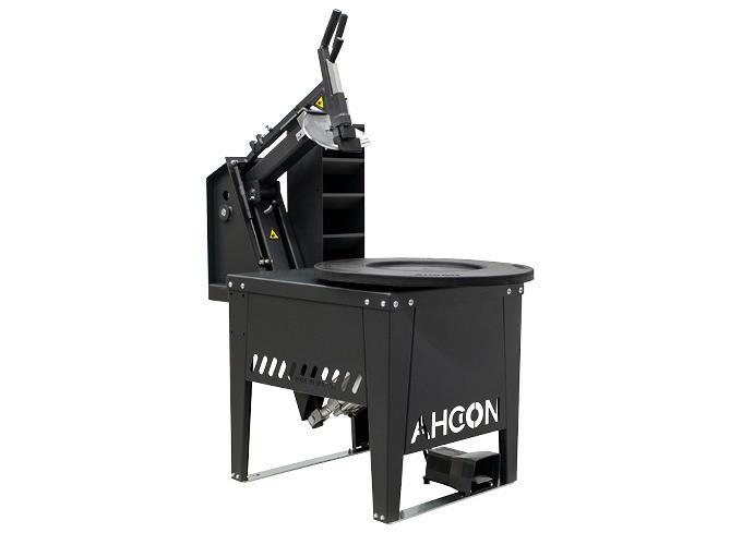 Kevyen kaluston palteenirrottaja Ahcon BBRT 900 XL